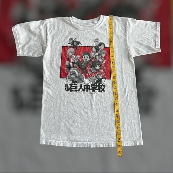 Attack On Titan red and white T shirt size S - Picture 2 of 4